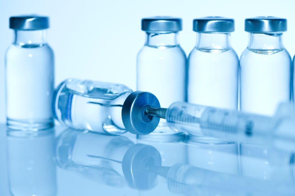 İngiltere'de Bebeklere Hepatit B Aşısı Uygulanıyor