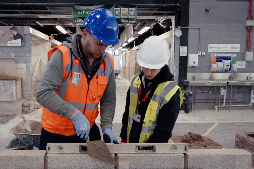 Üniversitelerin Geleceğin İş Gücünü Yetiştirmek İçin Büyük Genişlemesi