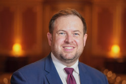 Birleşik Krallık, AGİT Bakanlar Konseyi'nde Rusya'yı Sorumlu Tutuyor ve Ukrayna'ya Desteğini Vurguluyor