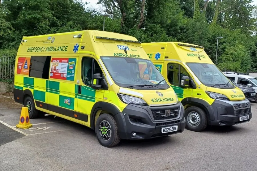 NHS Kış Müdahalesini Güçlendirmek İçin 500 Yeni Ambulans Hizmete Alındı