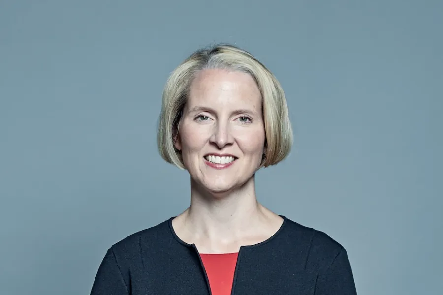 Çevre Bakanı Emma Reynolds, 2026 Oxford Tarım Konferansı'nda Tarımın Geleceğini Şekillendirecek Taahhütlerini Açıkladı