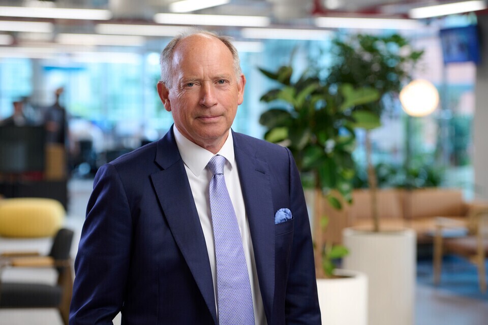 Sir Ian Cheshire, Ofcom'un Yeni Başkanı Olarak Onaylandı